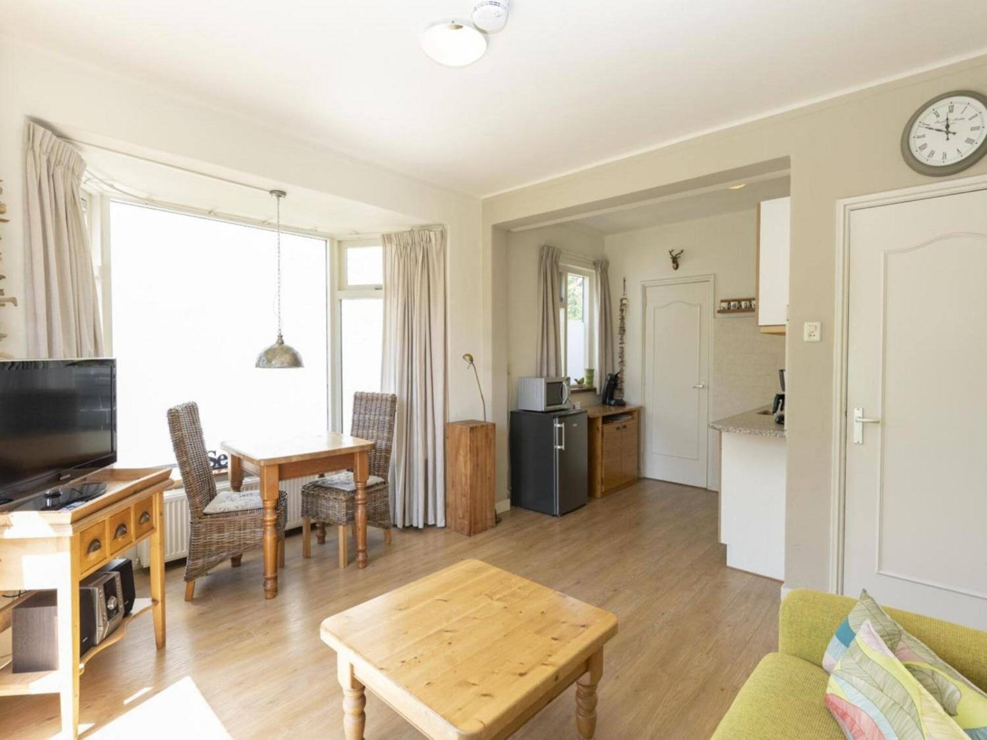 Romantic Apartment Near Beach Де-Коог Экстерьер фото